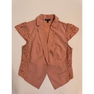 Torrid Women's Plus Size Blush Floral Lace Sleeve Blazer Size 0/L Button Front